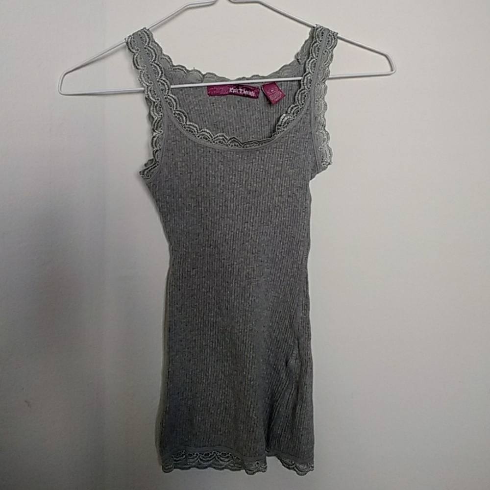 Grey ribbed tank top w/ lace detailing